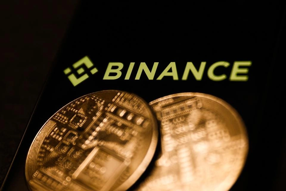 Binance And Binance Coin Photo Illustrations