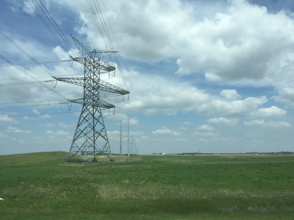 Alberta power lines