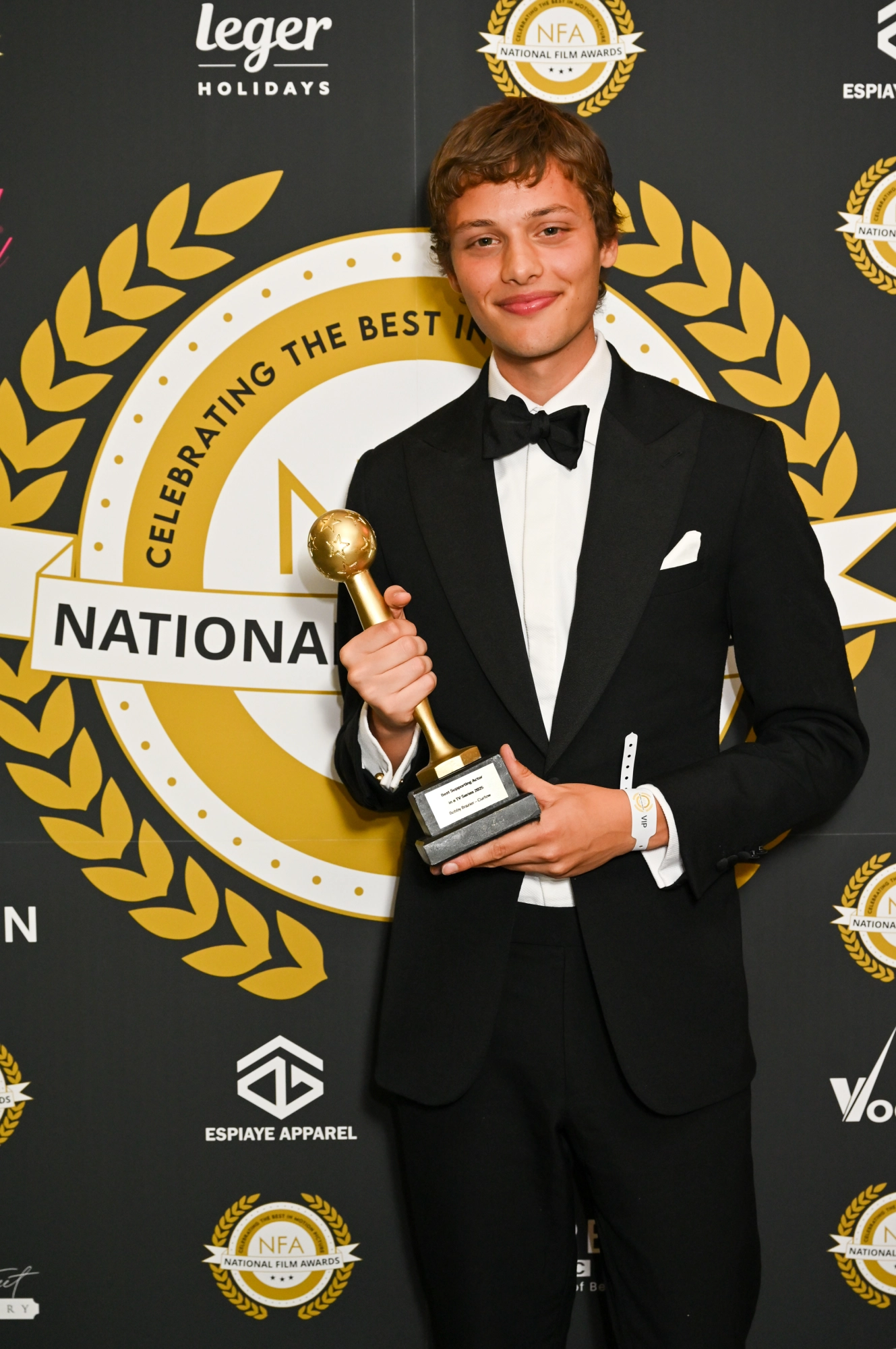 Bobby Brazier accepting a National Film Award.