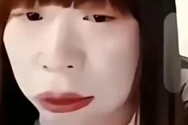 Cross-dresser Jiao 