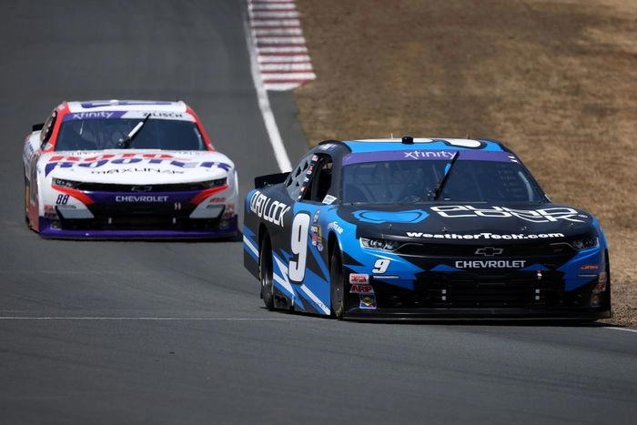 Shane Van Gisbergen, Chevrolet, Connor Zilisch, JR Motorsports Chevrolet