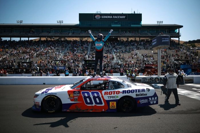 Connor Zilisch, JR Motorsports Chevrolet