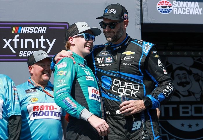 Connor Zilisch, JR Motorsports Chevrolet, Shane Van Gisbergen, Chevrolet