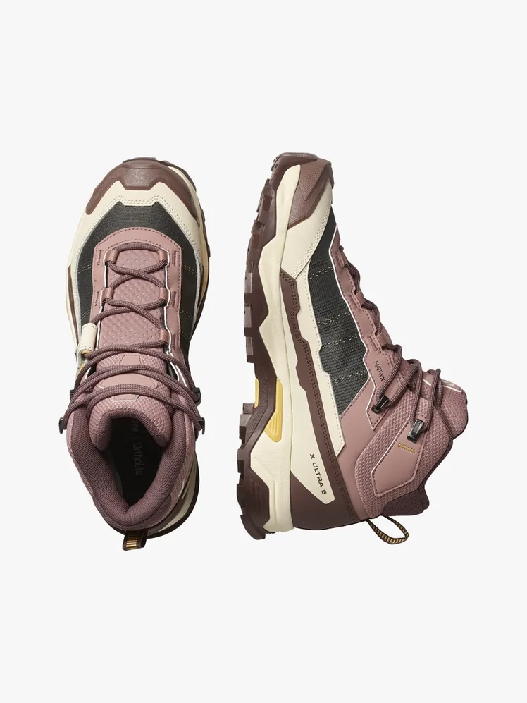 Salomon X Ultra 5 Mid Gore-Tex in branded component on a light gray background