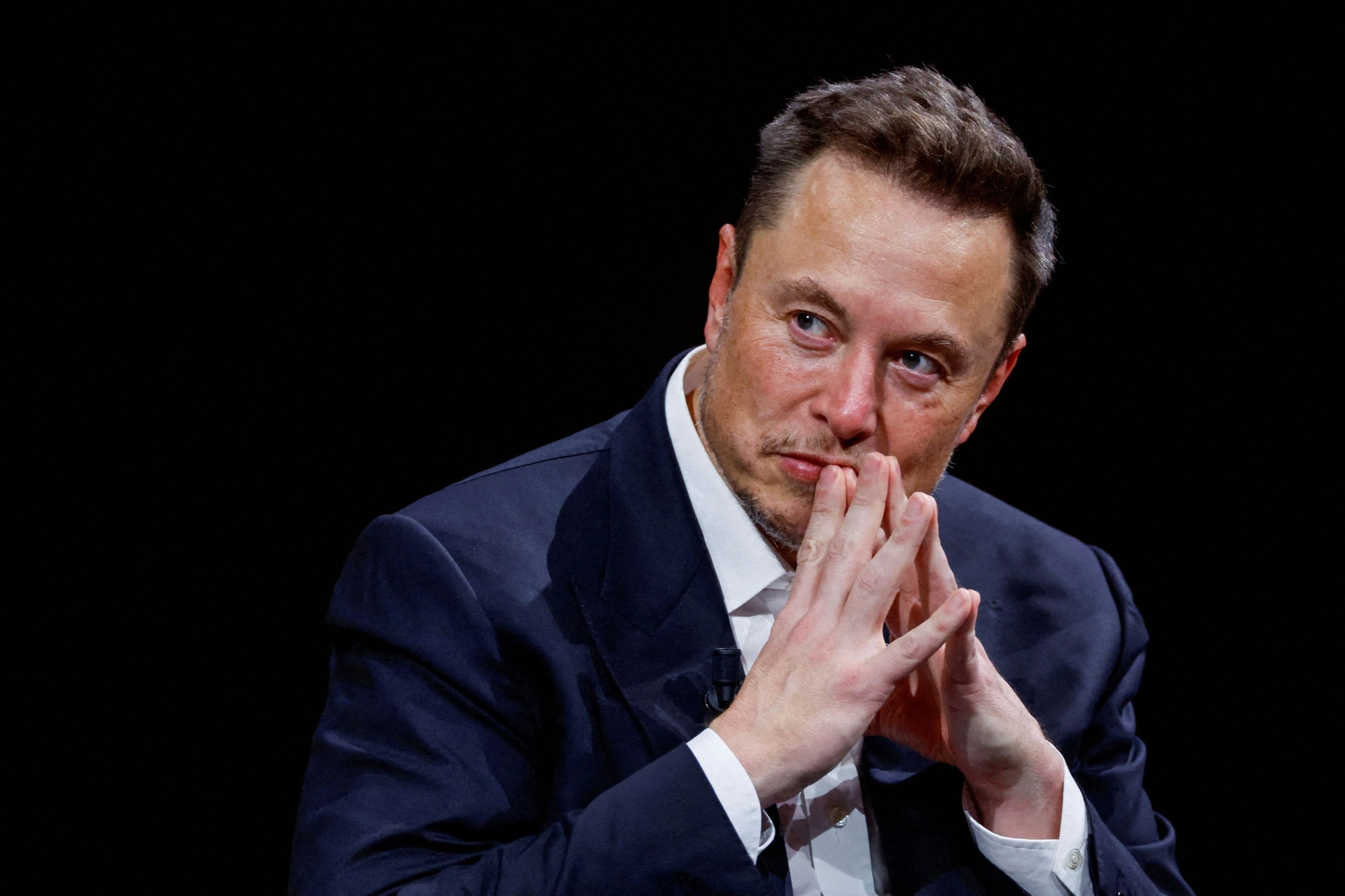 FILE PHOTO: Elon Musk, chief executive officer of SpaceX and Tesla, attending the Viva Technology conference dedicated to innovation and startups at the Porte de Versailles exhibition centre in Paris, France, June 16, 2023. REUTERS/Gonzalo Fuentes/File Photo