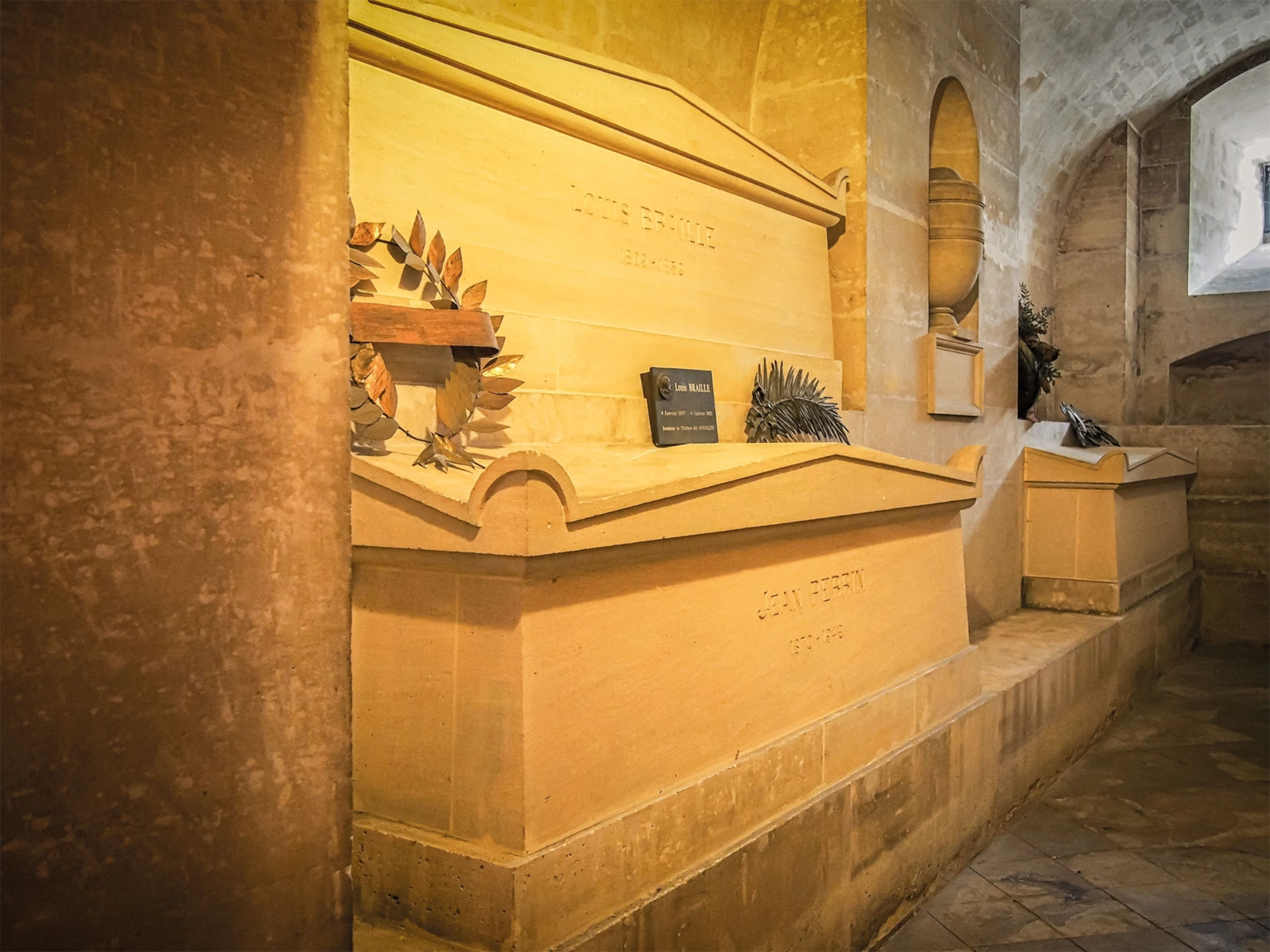 A view of Braille's tomb in Pariss Panth�on