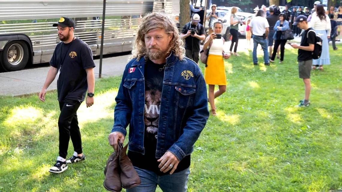 Pro-Trump and Christian singer Sean Feucht gets ready for his performance at Ministerios Restauraci�n in Montreal on July 25, 2025.