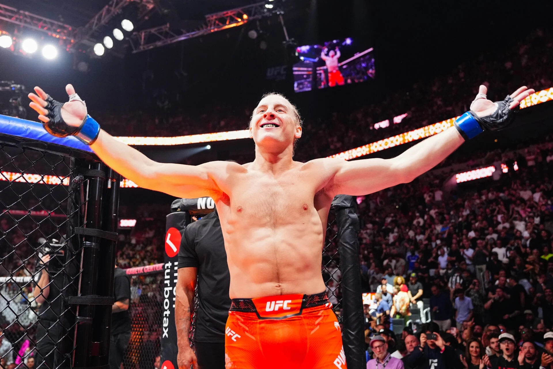 Paddy Pimblett prepares to face Michael Chandler at UFC 314