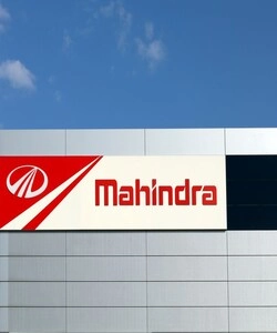 Mahindra & Mahindra completes �555 cr acquisition of SML Isuzu, eyes 20% CV market share by FY36