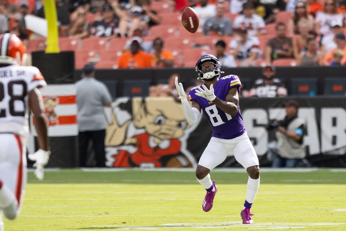 Lucky Jackson returns a punt during Vikings preseason action vs. Browns.