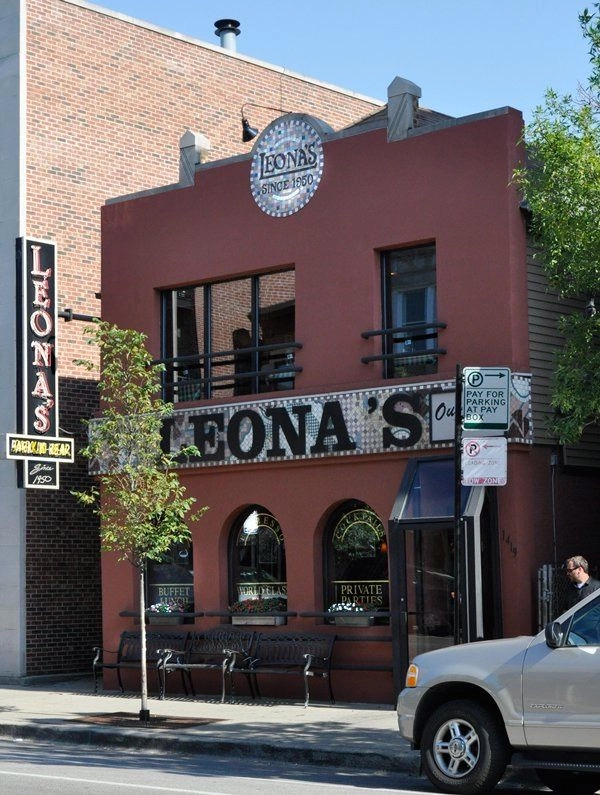 Leona's Pizzeria Celebrates 75 Years With 75-Cent Pizza on Aug. 14