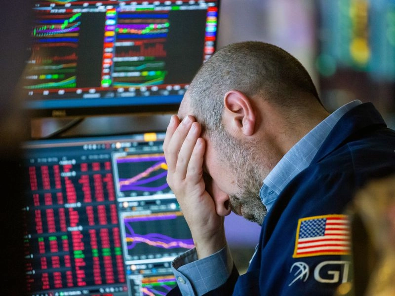 Bitcoin Slumps Below $63K, Altcoins Rekt, as Crypto Succumbs to Risk Off Mood