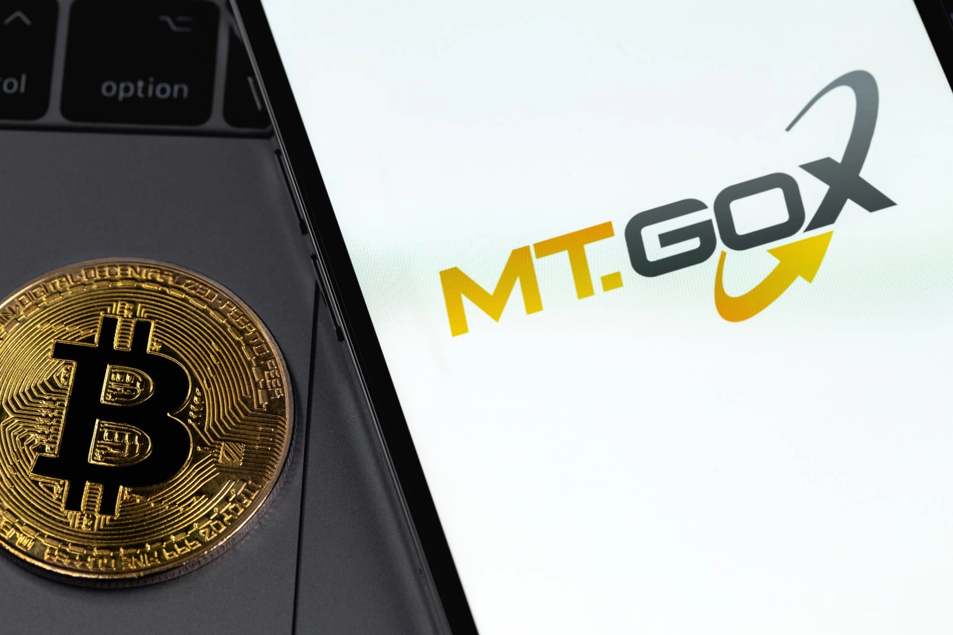 Mt. Gox Starts BTC, Bitcoin Cash Repayments, As Crypto Sentiment Turns Sour