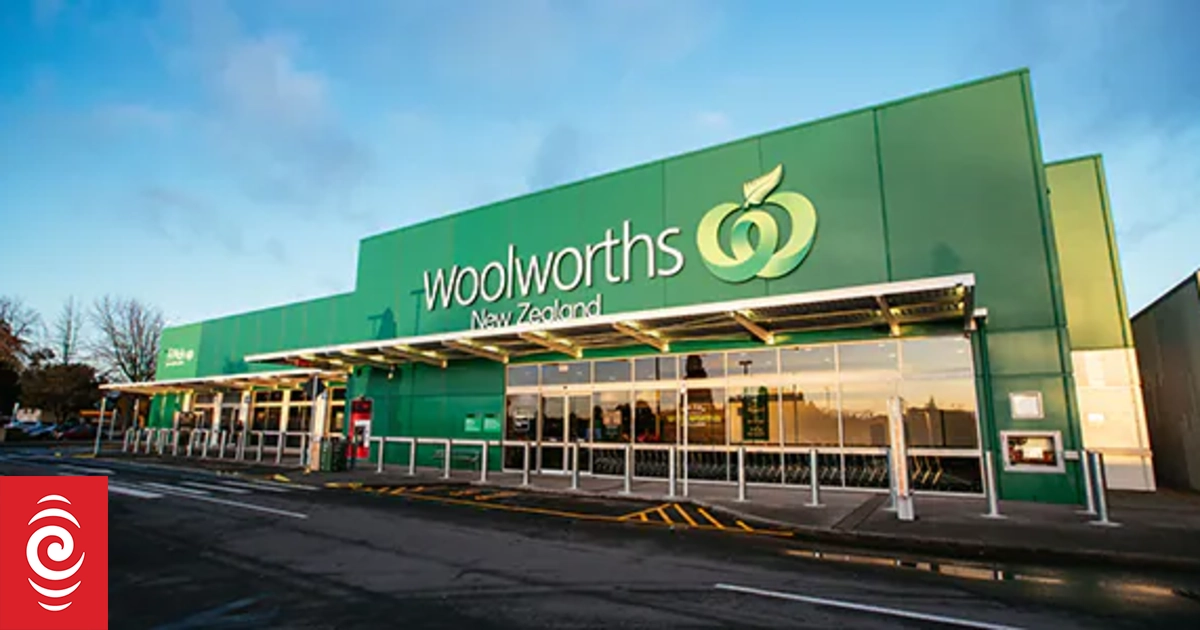 Woolworths, Pak'nSaves face criminal charges over pricing, misleading specials