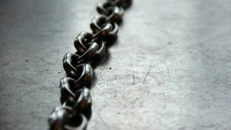 Chainlink Shake-Up: Investors Pull $120 Million From Exchanges