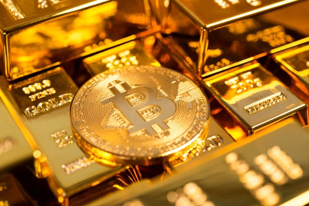Bitcoin Price Forecast: Potential Crash to $94,000 Amid Technical Resistance