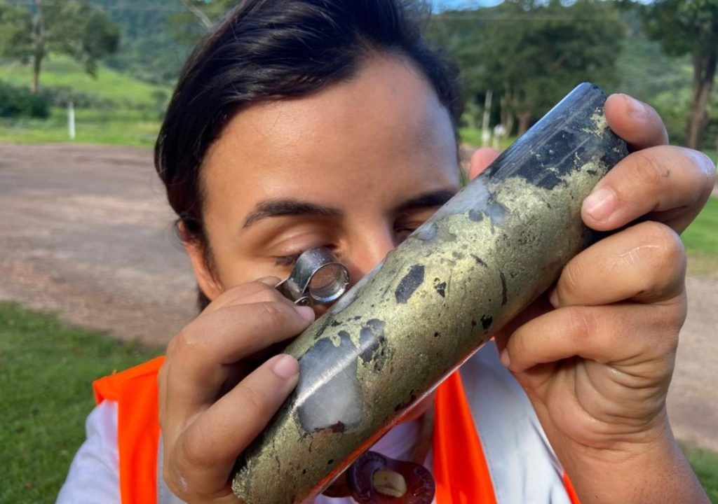 Meridian Mining UK Reports High-Grade Au-Cu-Ag and Zn Intersections in Brazil
