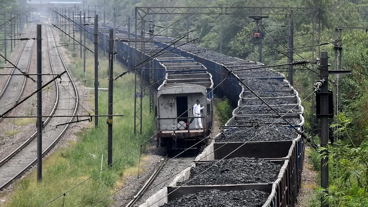 Coal India Ltd. Faces Tough Competition Amid Rising Renewable Energy Demand