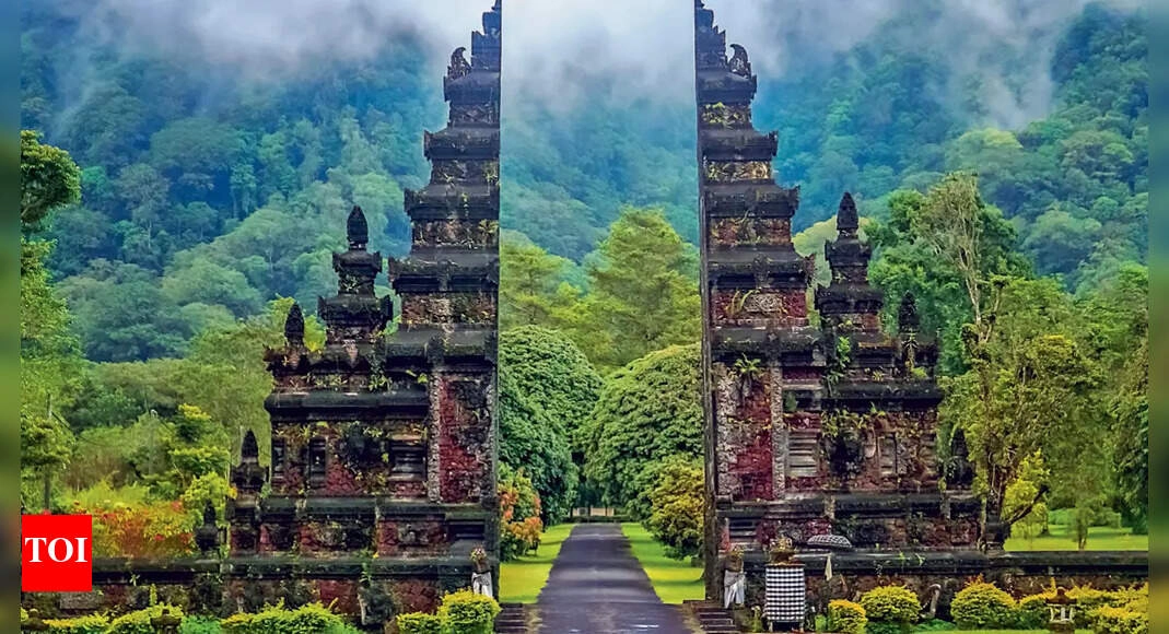 Indian Summer Travel Trends: From Bali to UK, Smart Hacks and Shoulder Season Escapes