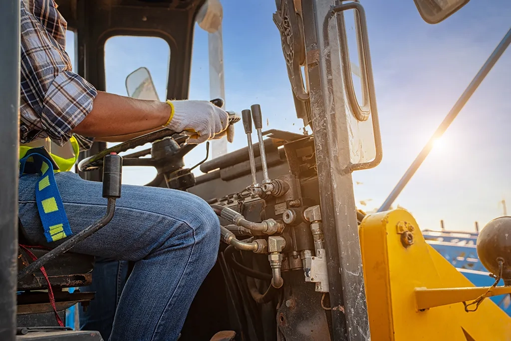 Crackdown Urged on Construction Machinery for Black Carbon Emissions