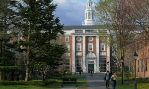 Federal Judge Extends Order Blocking Trump's Ban on Harvard Students