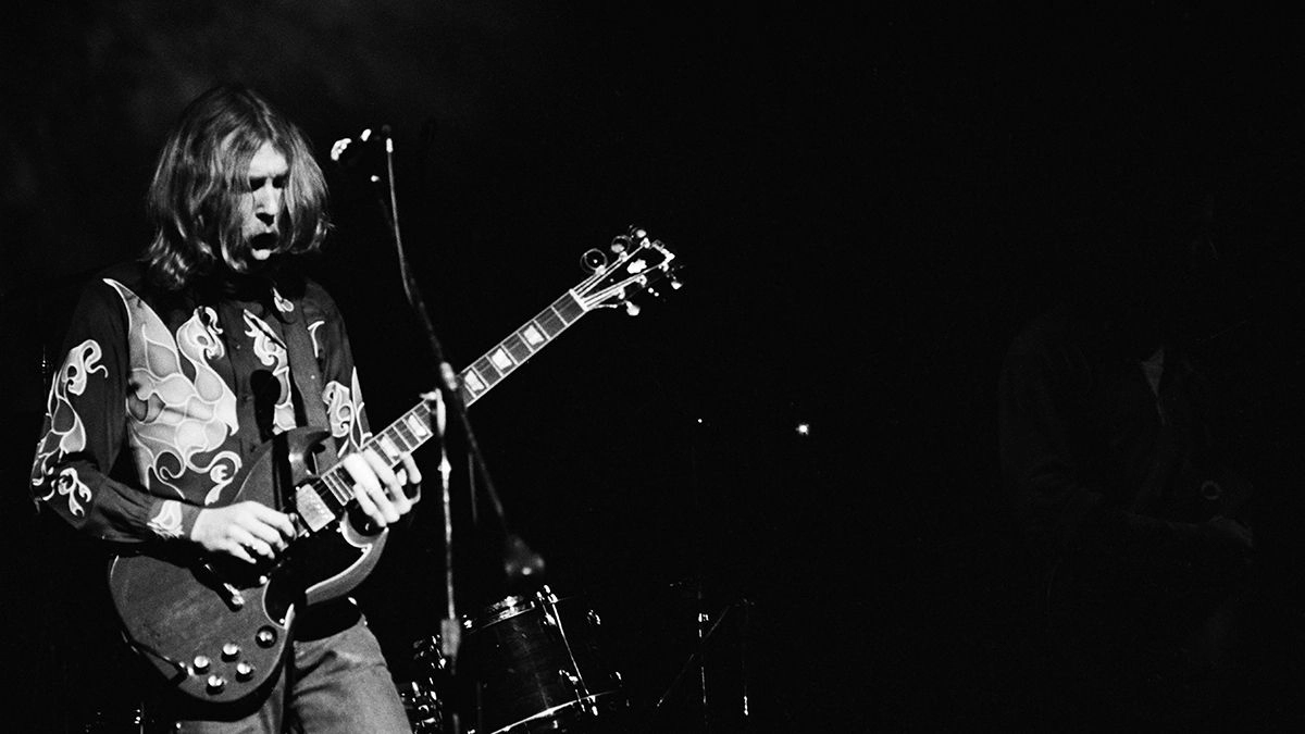 Legendary Nashville Guitarist's Secret Weapon: Coricidin Bottle Slide