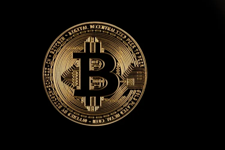 Bitcoin Price Forecast: Wave 2 Crash to $94,000 Signals Buying Opportunity