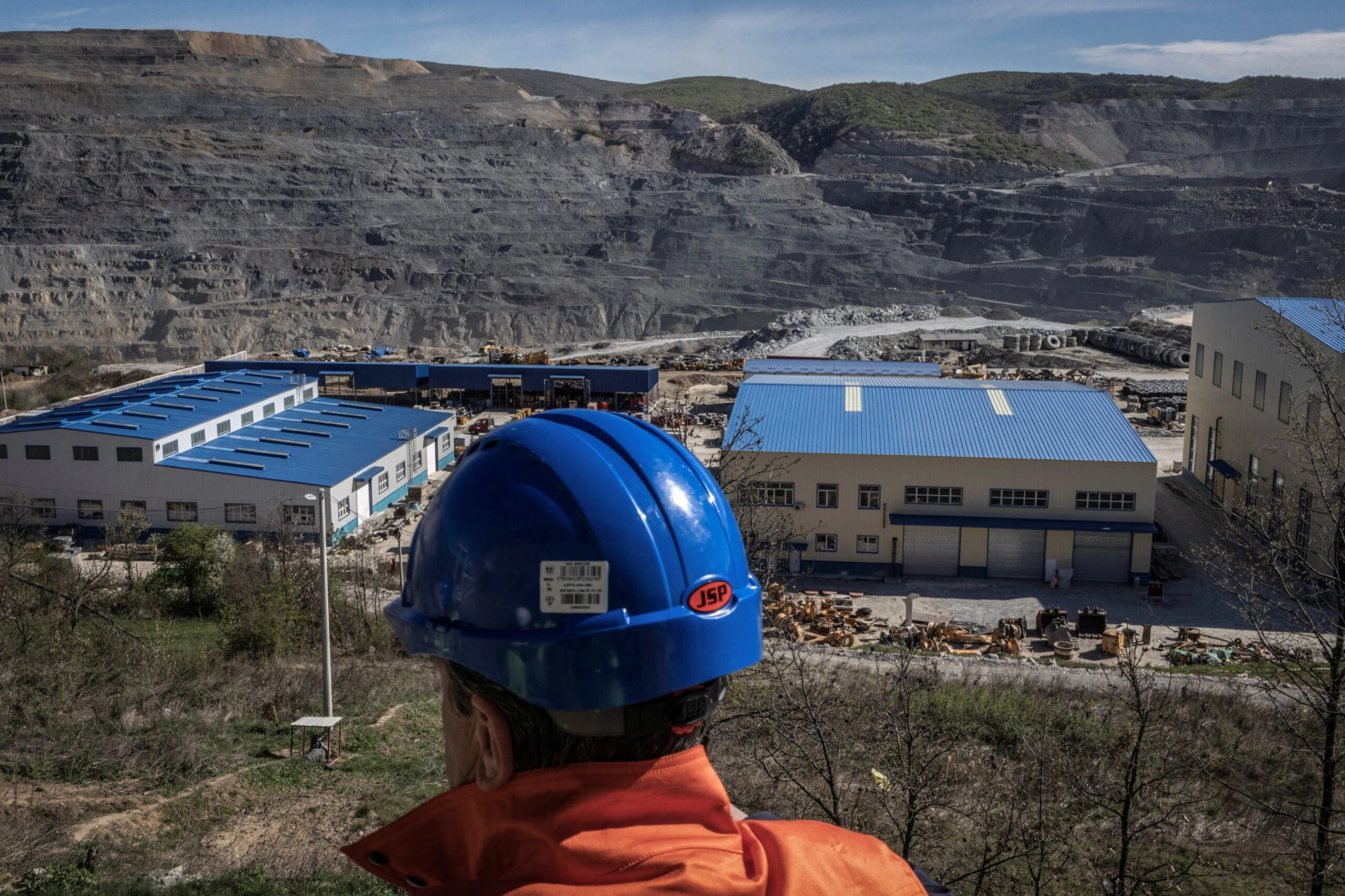Global Efforts to Ensure Responsible Mineral Extraction for Clean Energy Transition