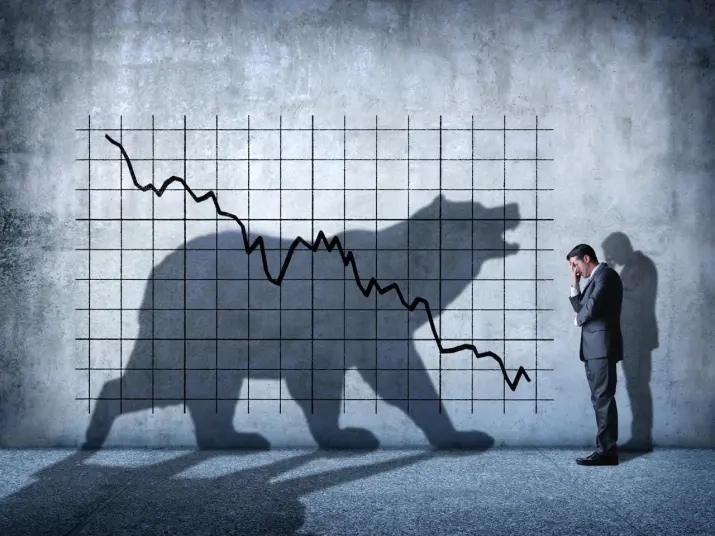 Bitcoin Price Analysis: Short Positions Surge, Potential Short Squeeze Ahead