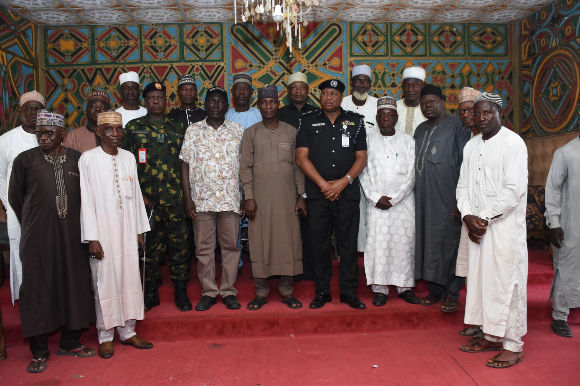 Government Security Delegation Quells Tension in Lafiagi After NDLEA Office Attack