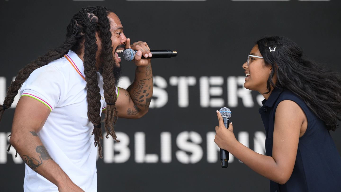 BBC Regrets Airing Controversial Glastonbury Performance: Should Have Pulled Stream