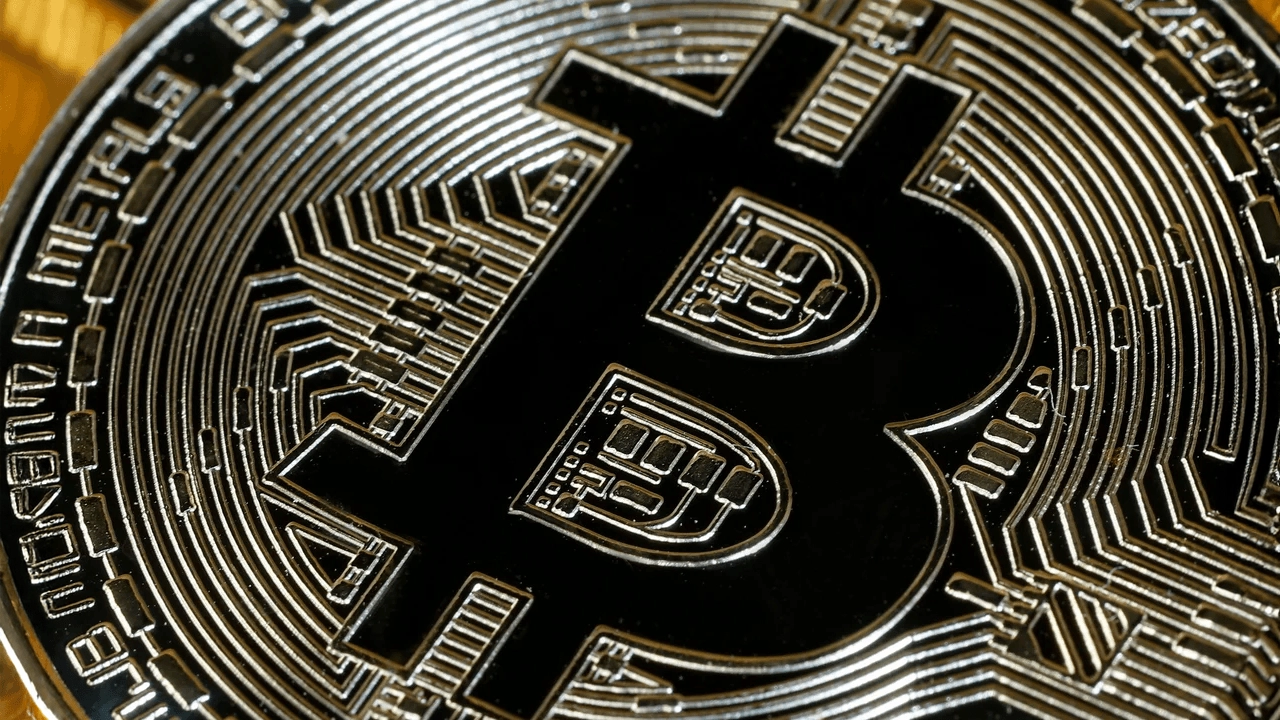 Bitcoin Price Analysis: BTC Targets $110,000 Resistance Amid Bullish Momentum