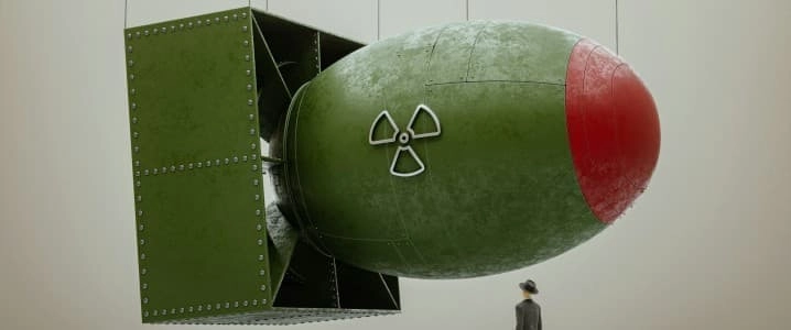 Europe's Defense Against Russian Nuclear Threats: Expert Analysis & Recommendations