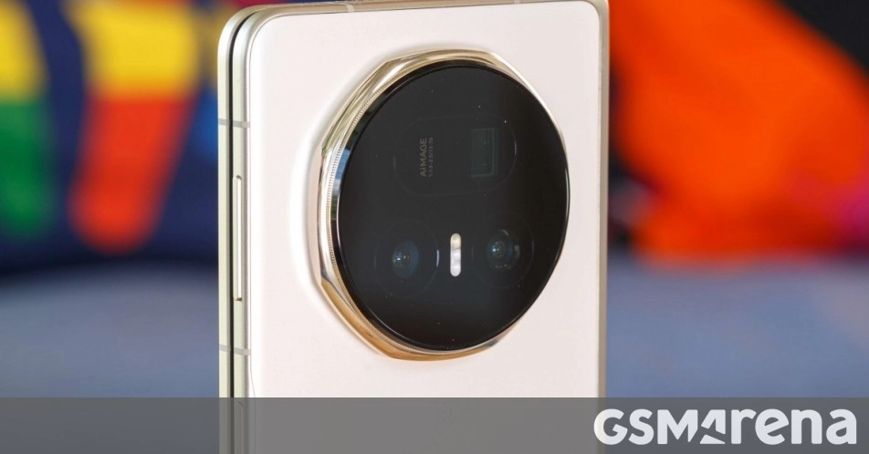 Honor Magic V5: Unveils Unconventional Durability Test in New Promo Video