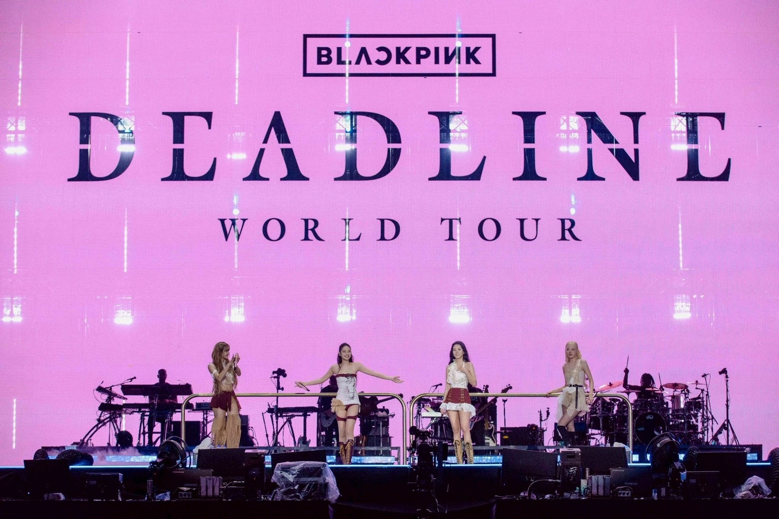 BLACKPINK Takes Goyang Stadium by Storm in DEADLINE World Tour Kickoff