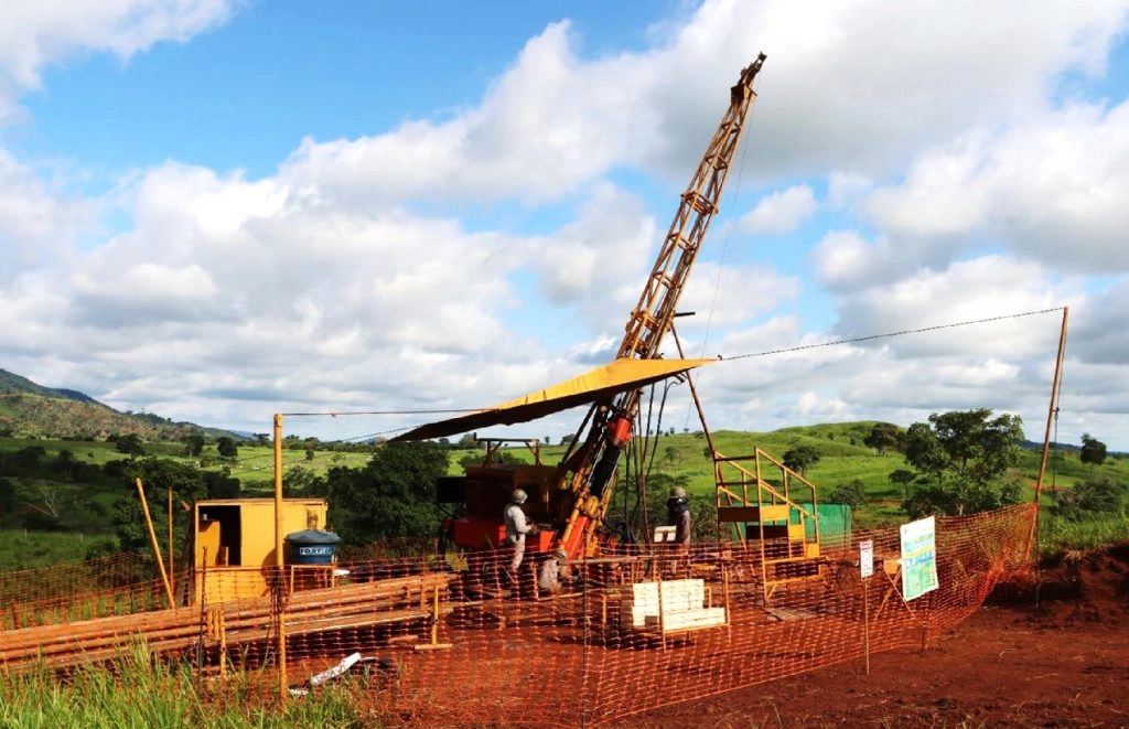 Meridian Mining UK Reports High-Grade Au-Cu-Ag Ore Discovery at Cabaçal Project