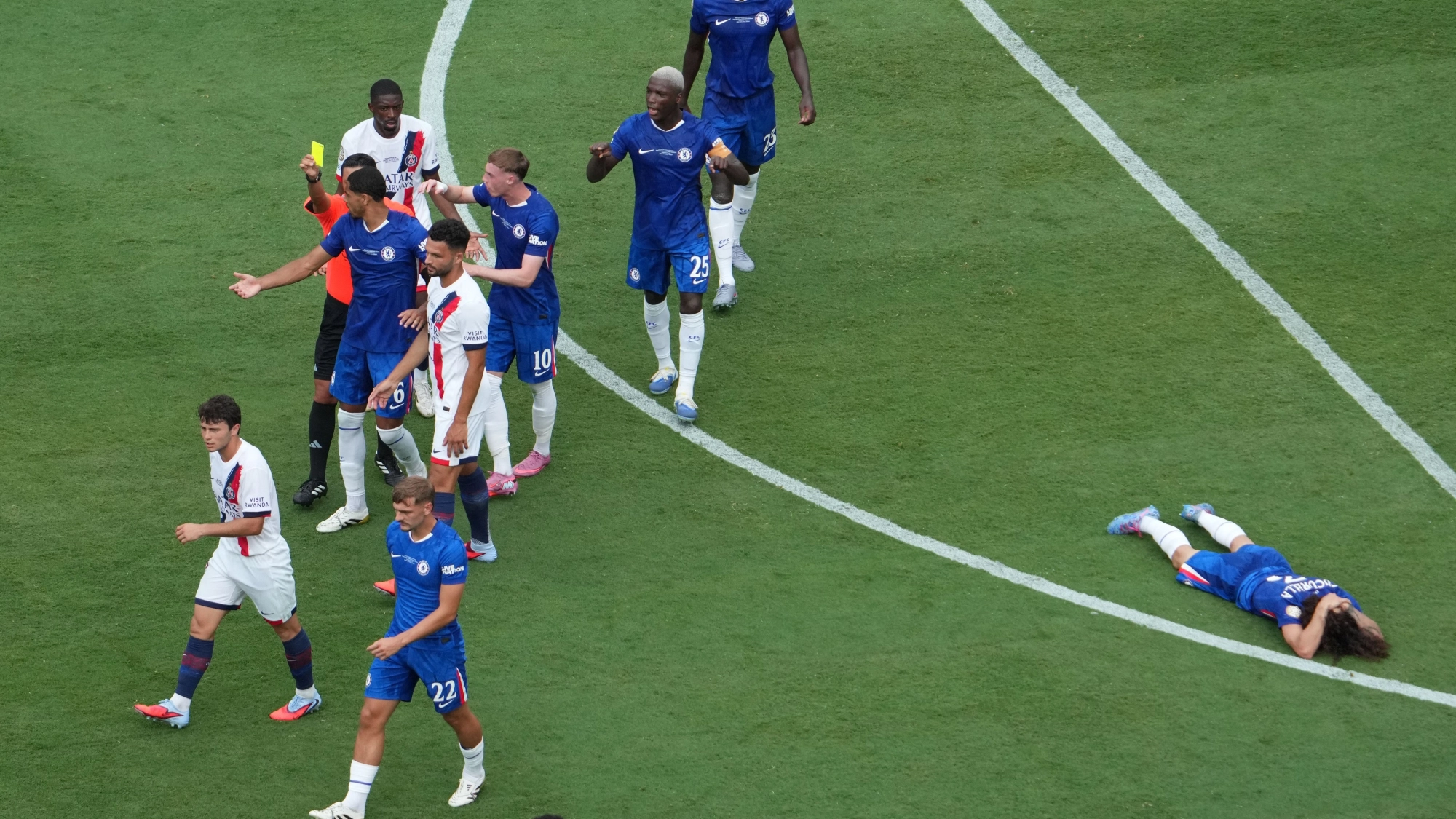 PSG's Joao Neves Sent Off for Pulling Chelsea Star's Hair in Club World Cup Final