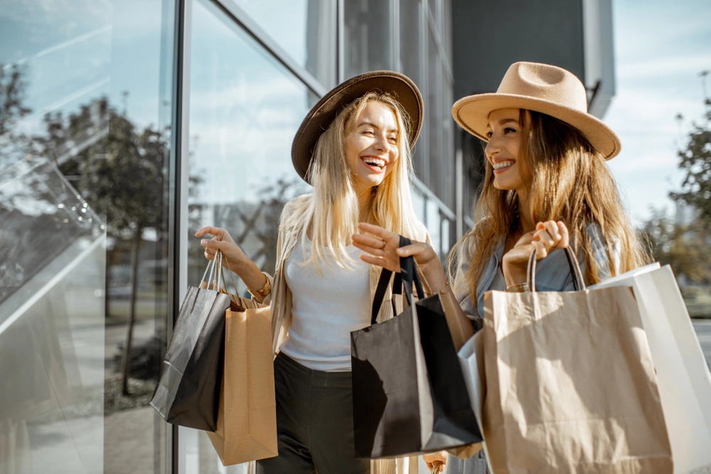 Brain Waves Sync Up with Friends: How Friendship Impacts Behavior and Consumer Decisions
