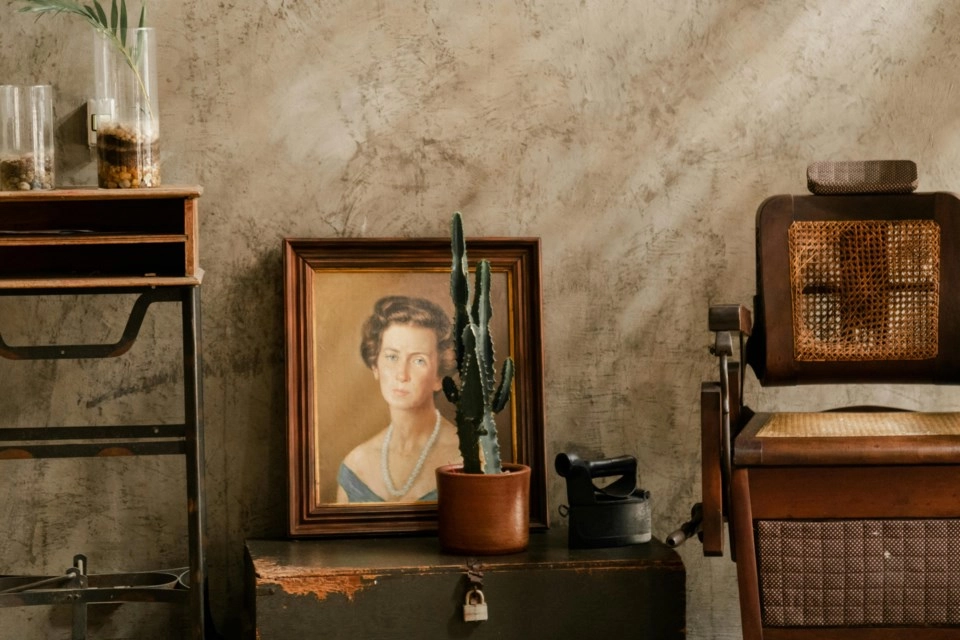 Emotional Baggage: The Art of Downsizing and Decluttering Your Home
