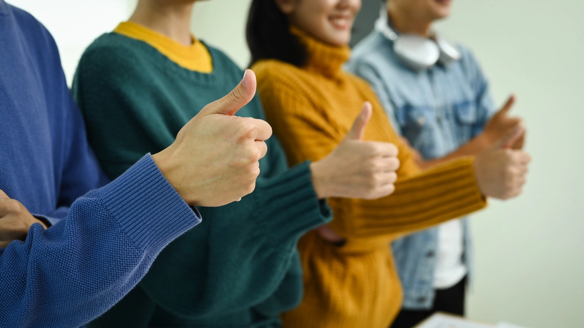 Crafting a Profitable Airbnb Business: Models, Niche, Legal Compliance