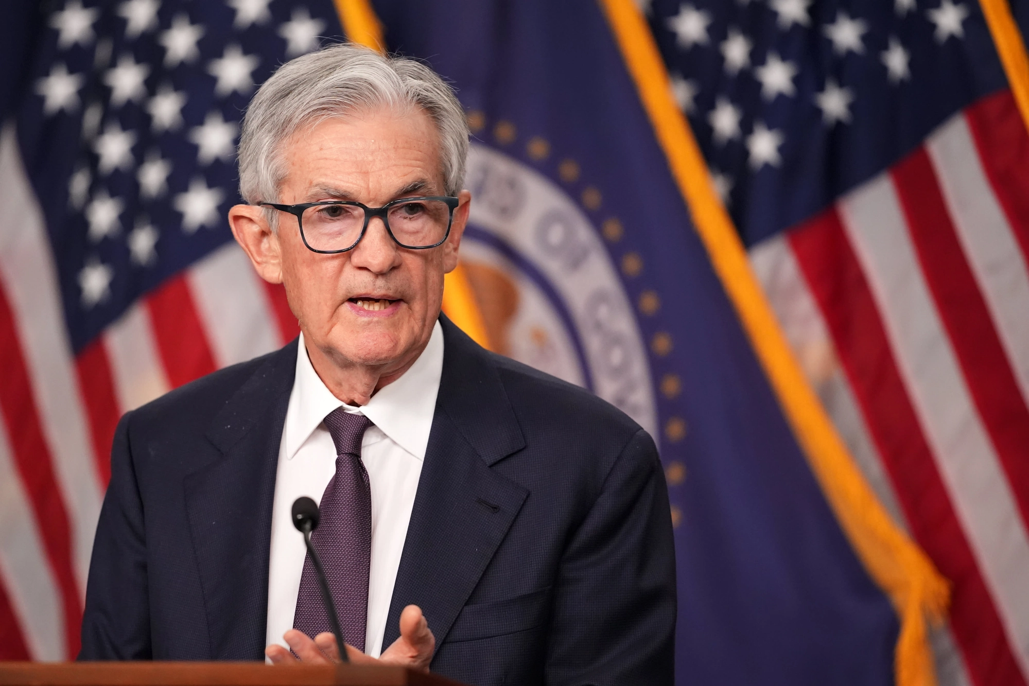 Federal Reserve Chairman's Response to White House Critiques Sparks Controversy