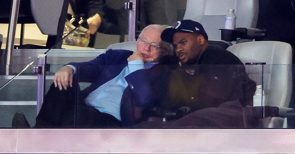 Dallas Cowboys: Who's to Blame for Micah Parsons' Contract Dispute?