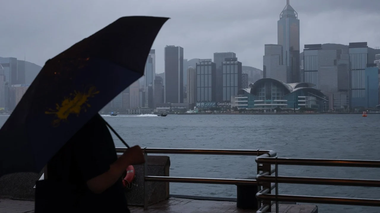 Hong Kong Braces for Typhoon Wipha: No 10 Hurricane Signal Under Assessment