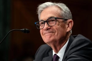 Federal Reserve Chief Jerome Powell Stands Firm Against Trump Pressure