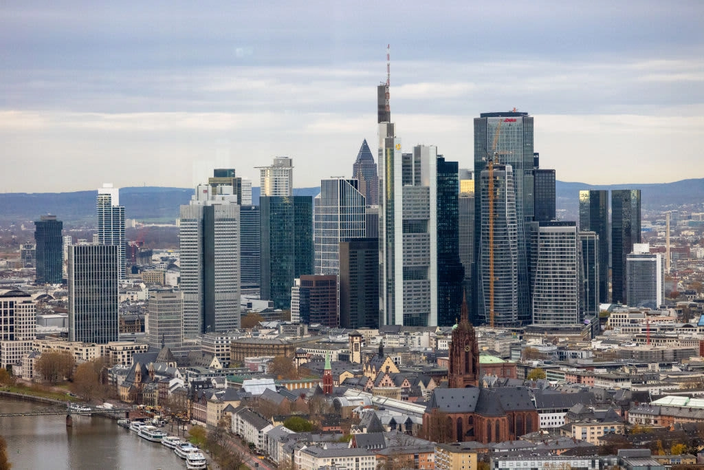 European Central Bank and Big Banks Earnings Outlook: What Investors Need to Know
