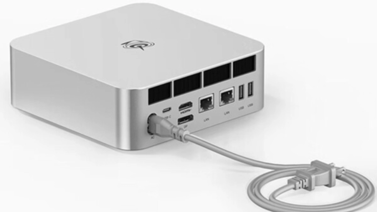 Beelink GTi15 Ultra Mini PC: Dual 10GbE Ports & External GPU Support