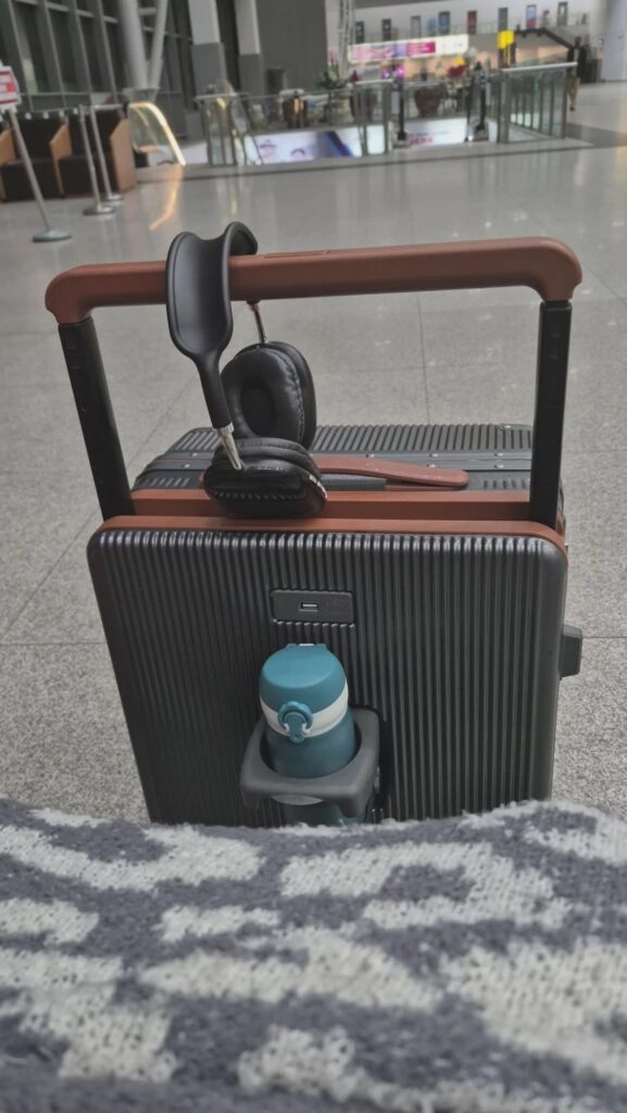 Why You Should Always Take Photos of Your Bags When Traveling - Learn from My Experience!