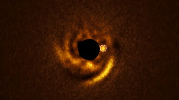 Astronomers Capture Rare Image of Planet Forming in Protoplanetary Disk