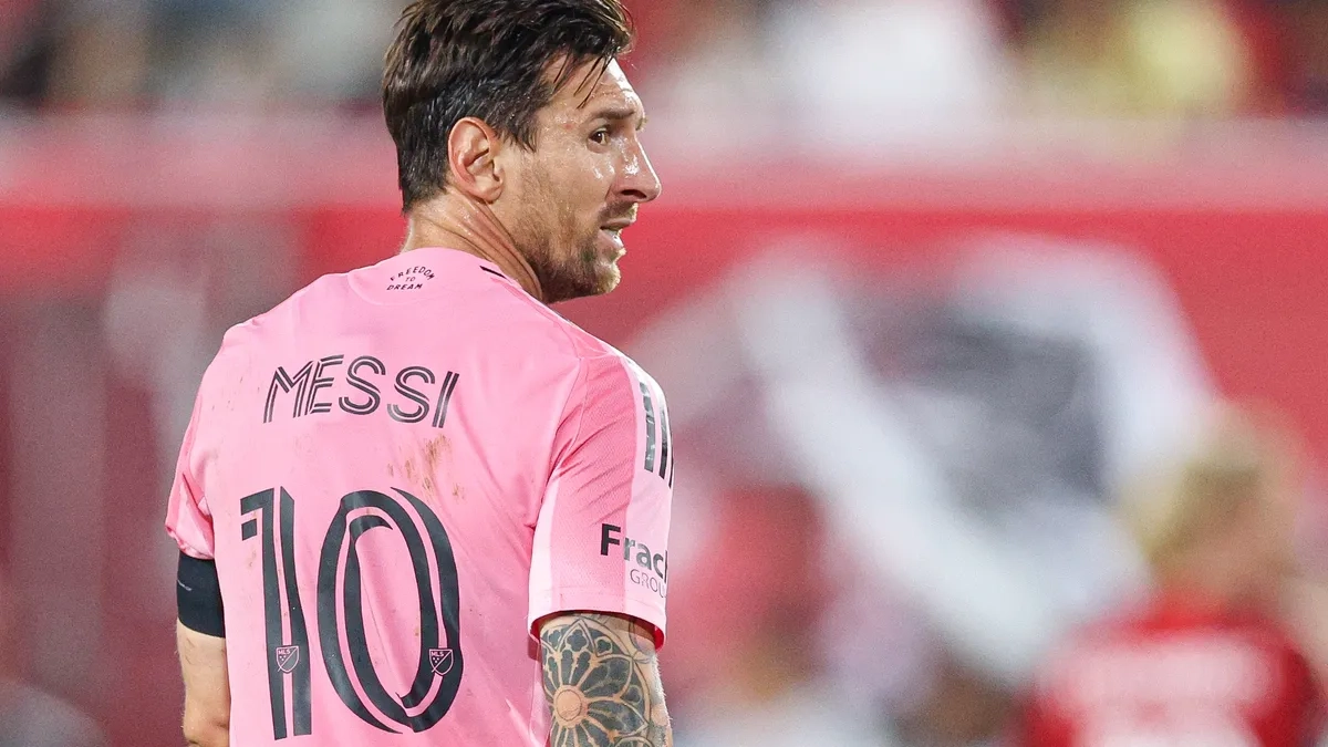 Clint Dempsey Excites USMNT Fans for 2026 World Cup; Messi All-Star Game Suspension Looms