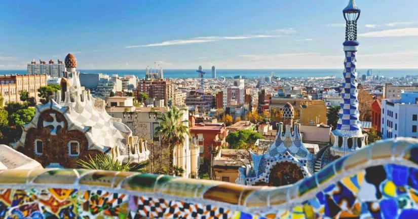 Spanish Short-Term Rental Crackdown: New Regulations Impact Airbnb and Booking
